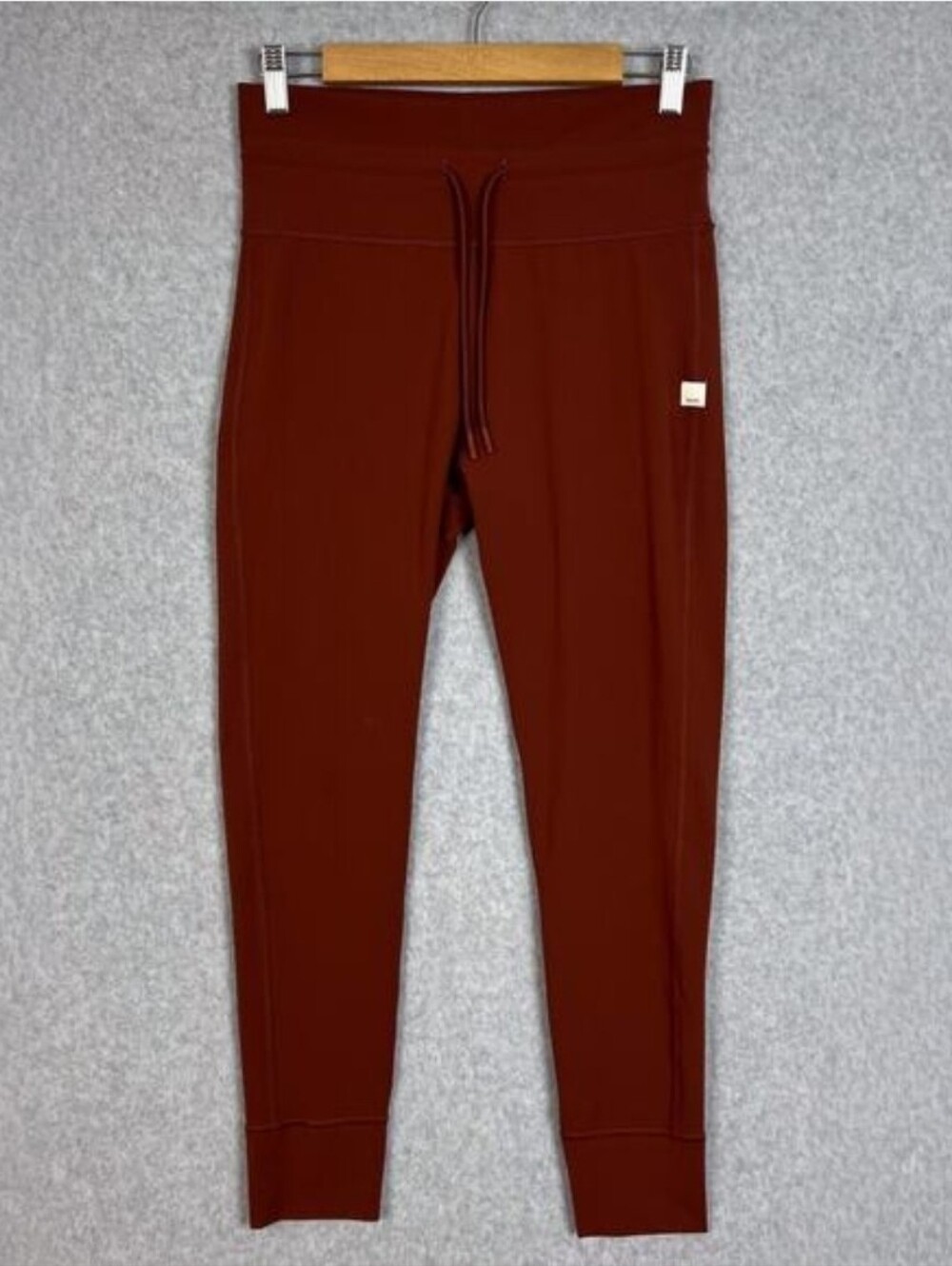 Vuori Burnt Sienna Daily Legging Size Large Athleisure